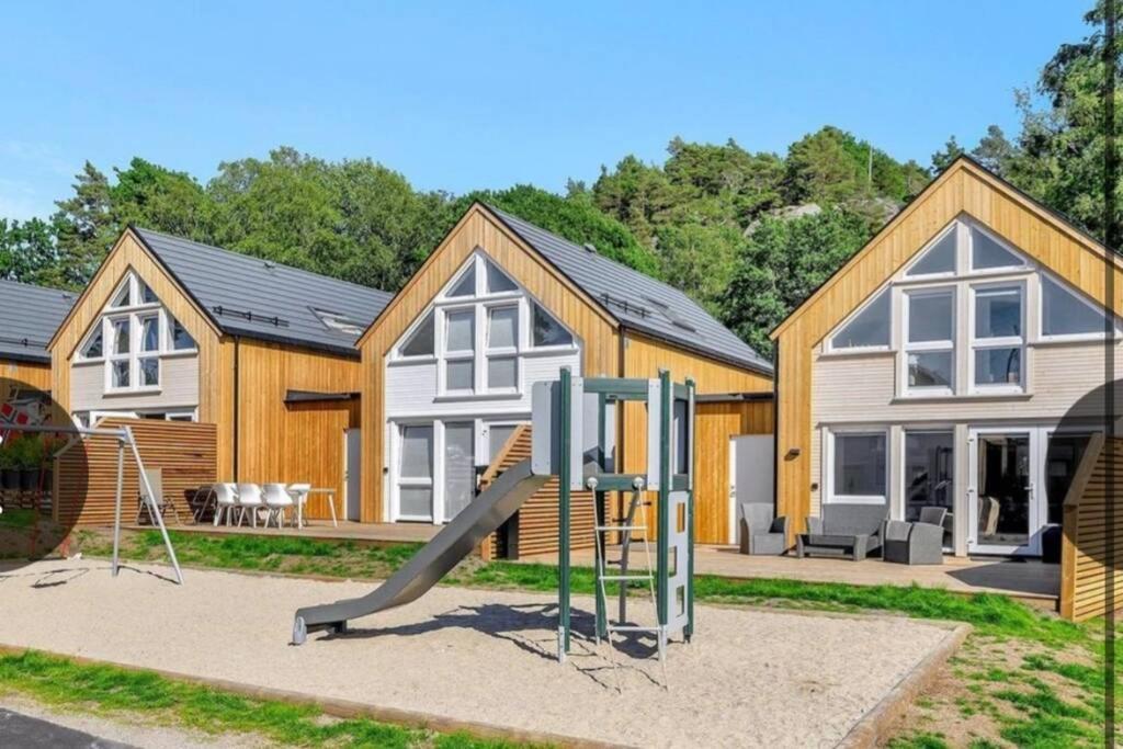 Nybygd Feriebolig Rett Ved Strand Til Leie! Kristiansand Kültér fotó